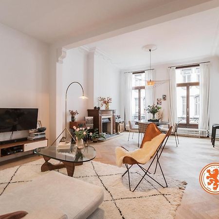 Traditional Chic, High Ceilings' Apt Aircos And Garage 安特卫普 外观 照片