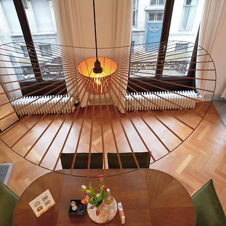 Traditional Chic, High Ceilings' Apt Aircos And Garage 安特卫普 外观 照片