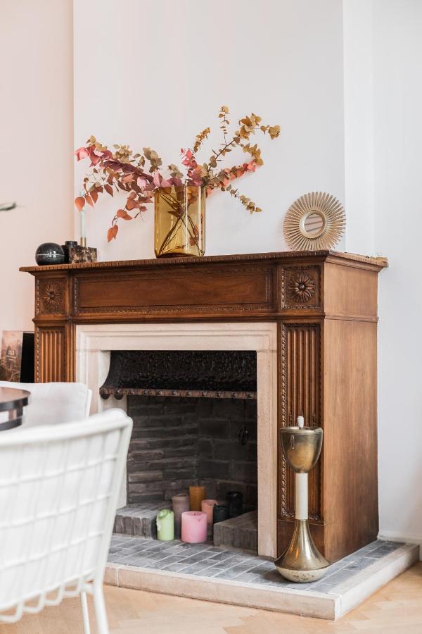 Traditional Chic, High Ceilings' Apt Aircos And Garage 安特卫普 外观 照片